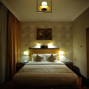 Creek Gate Hotel-baithans فندق