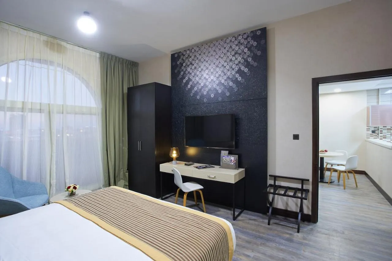 Time Express Hotel Al Khan Sharjah